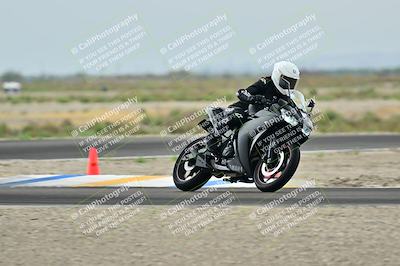 media/Apr-18-2025-TrackDaz (Fri) [[45f5874c44]]/C Group/Session 1 (Turn 7)/